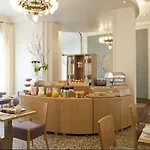 Leonardo Boutique Opera Hotell 4*