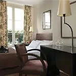 Hotel Leonardo Boutique Opera 4*