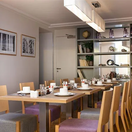 Leonardo Boutique Opera 4*