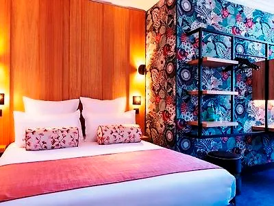 Leonardo Boutique Opera 4*