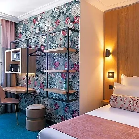 Leonardo Boutique Opera Hotel 4*