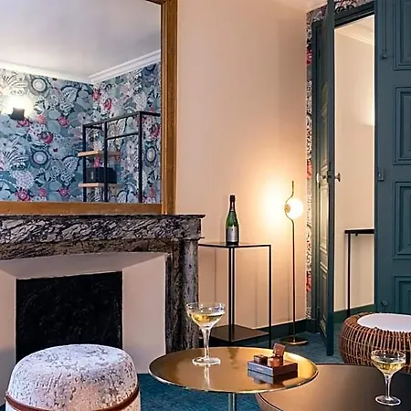 Leonardo Boutique Opera 4*