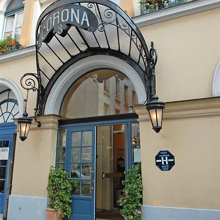 Leonardo Boutique Opera 4*