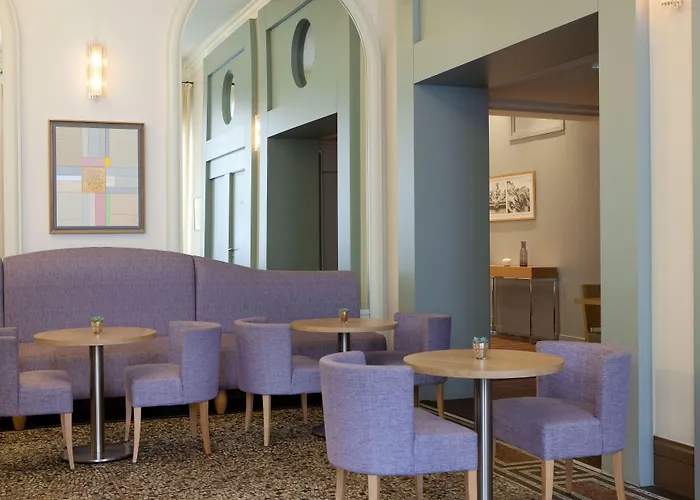 Leonardo Boutique Opera Hotel