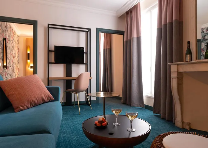 Leonardo Boutique Opera Hotel