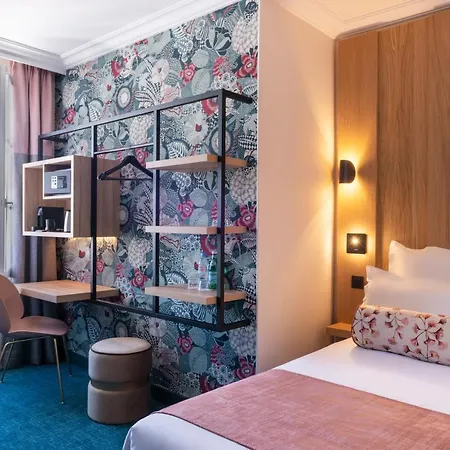 Opera Hotel