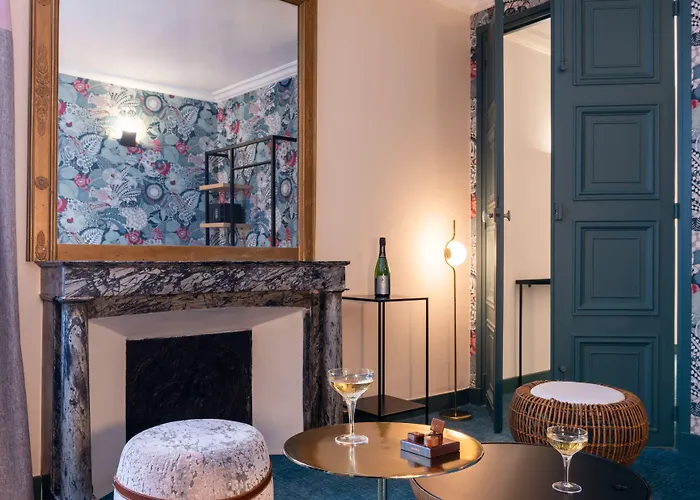 Leonardo Boutique Opera